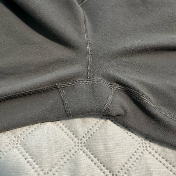 Lululemon Women's Amed Low Rise Leggings Size 10 Gray Purple Colorblock LW6A16S - Picture 4 of 4